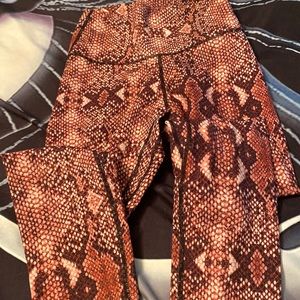 Red snake print leggins